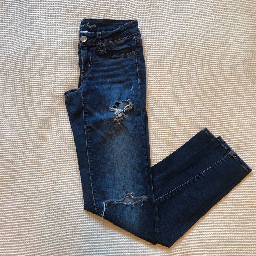 American Eagle distressed skinny jeans